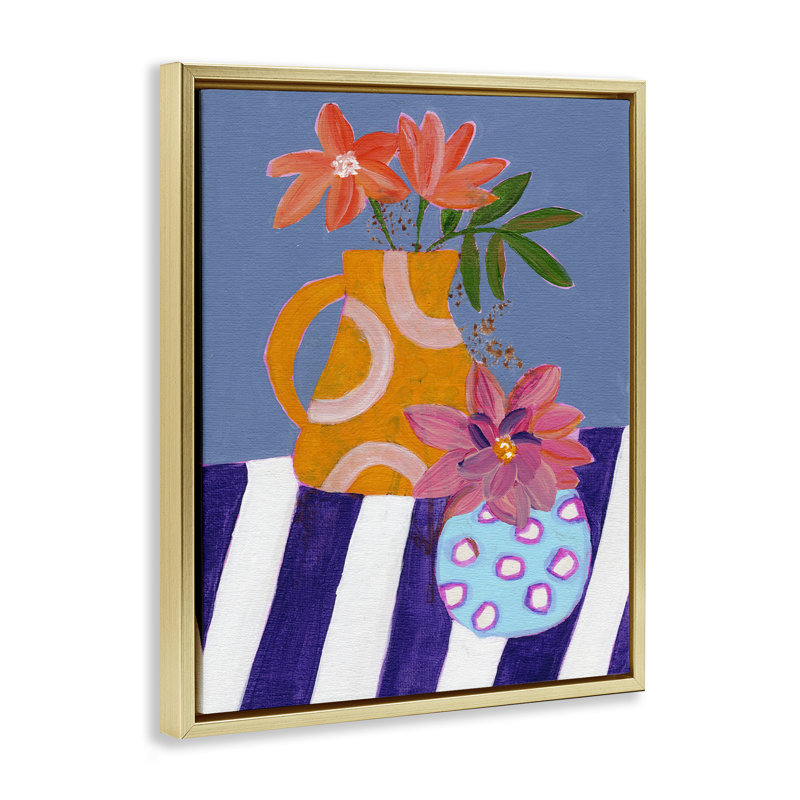 «Blue Whimsy Farm Vase» par Nikita Jariwala, H 21 po x l 17 po, Cadre flottant métallique doré