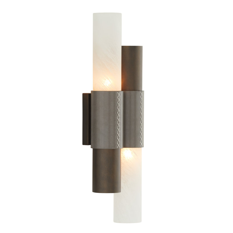 Huntington 4 - Light Armed Sconce