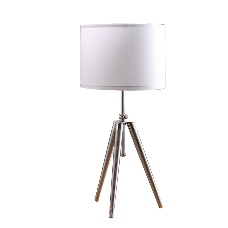 Metal Tripod Lamp