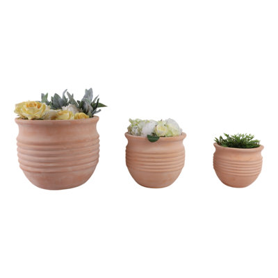Hooge Set Of 3 Pottery And Clay Planters With Ribbed Design Crafted From Durable Earthenware Material For Decorative Functional Appeal In Versatile Rounded Silhouette Ideal For Indoor Or Outdoor Display