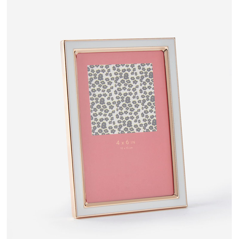 White & Gold Photo Frame