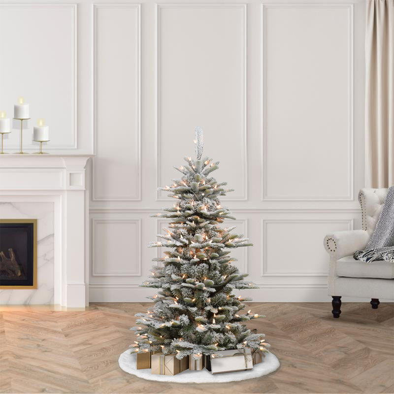 Sapin de Noël artificiel vert 4 pi 6 po avec 200 lumières