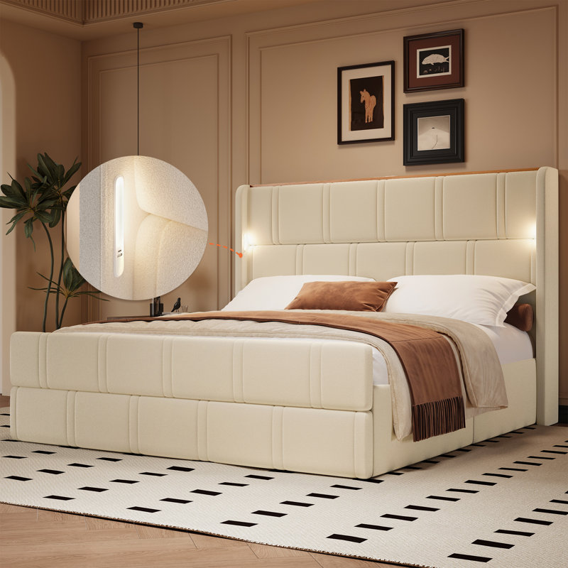 Lit plateforme King Size avec tête de lit rembourrée et lampe de lecture, beige, Très grand lit, Beige