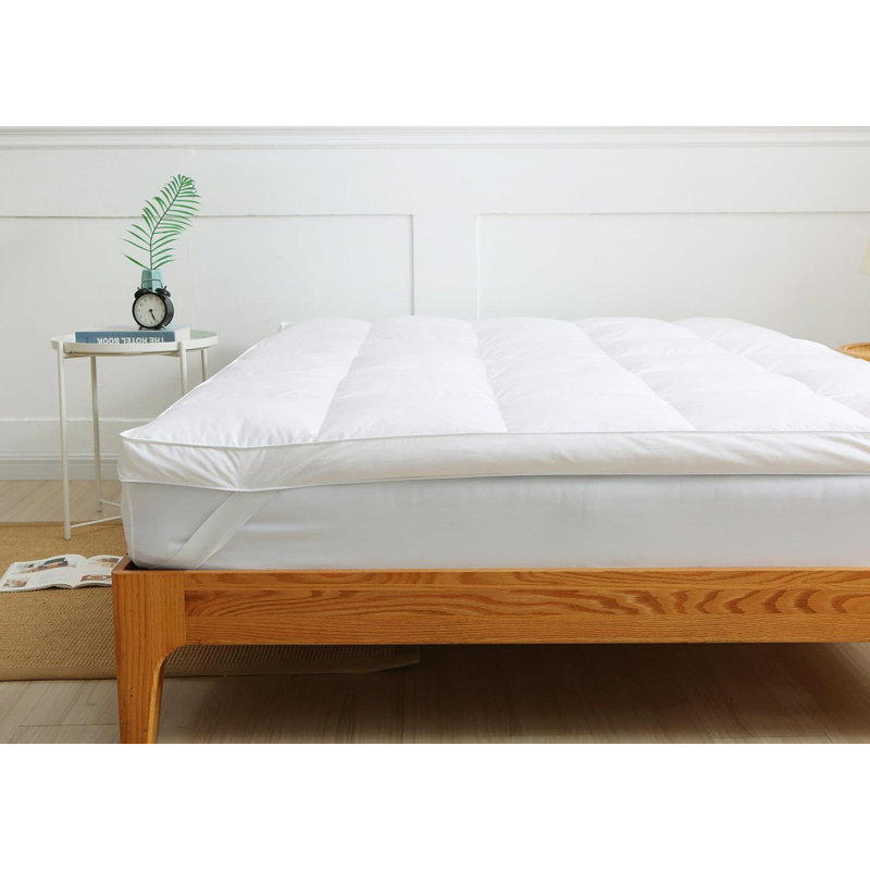 Wendyn 7cm Mattress Topper, Super King 6'