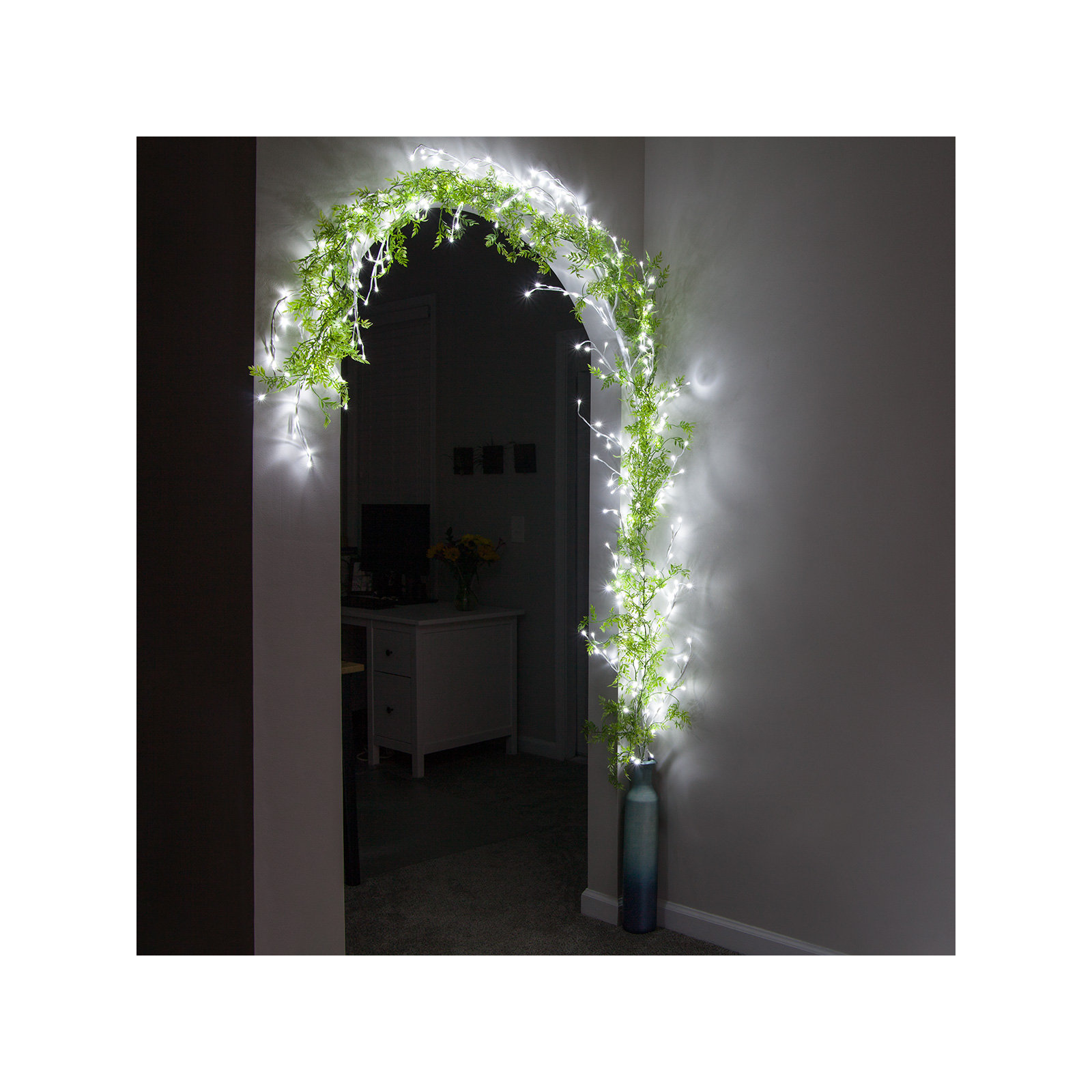 LED Climbing Vine Lighted Trees & Branches, Cool White
