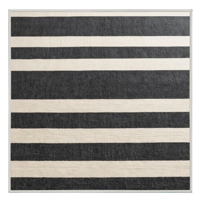 Tapis beige à rayures horizontales lavable à la machine