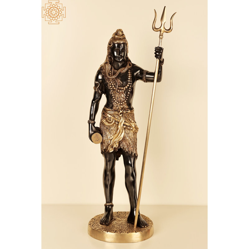 Shiva debout