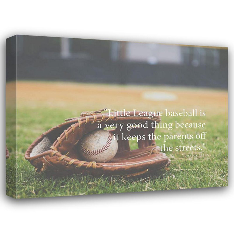 Ophelia & Co., art sur toile tendue avec châssis Yogi Berra: Little League Baseball, H 20 po x l 24 po