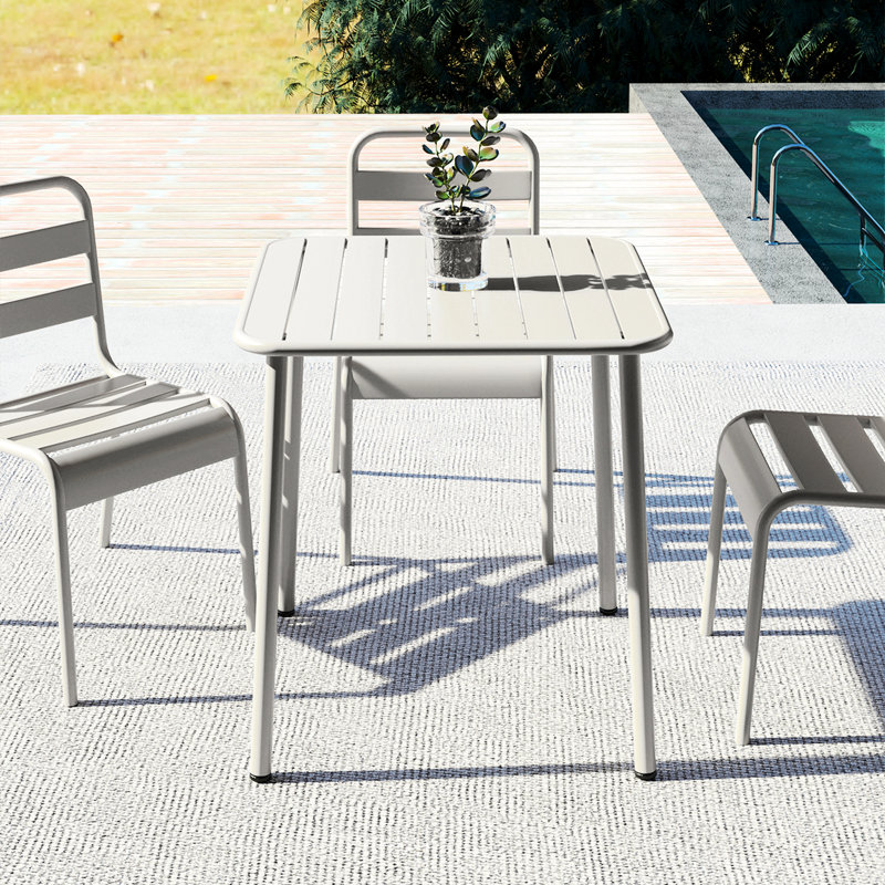 Table carrée pour l'extérieur American Style, style décontracté, structure imperméable, utilisation polyvalente, poids du colis de 30,86 lb - flexible,