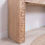 Console en bois avec accents de bûches naturelles