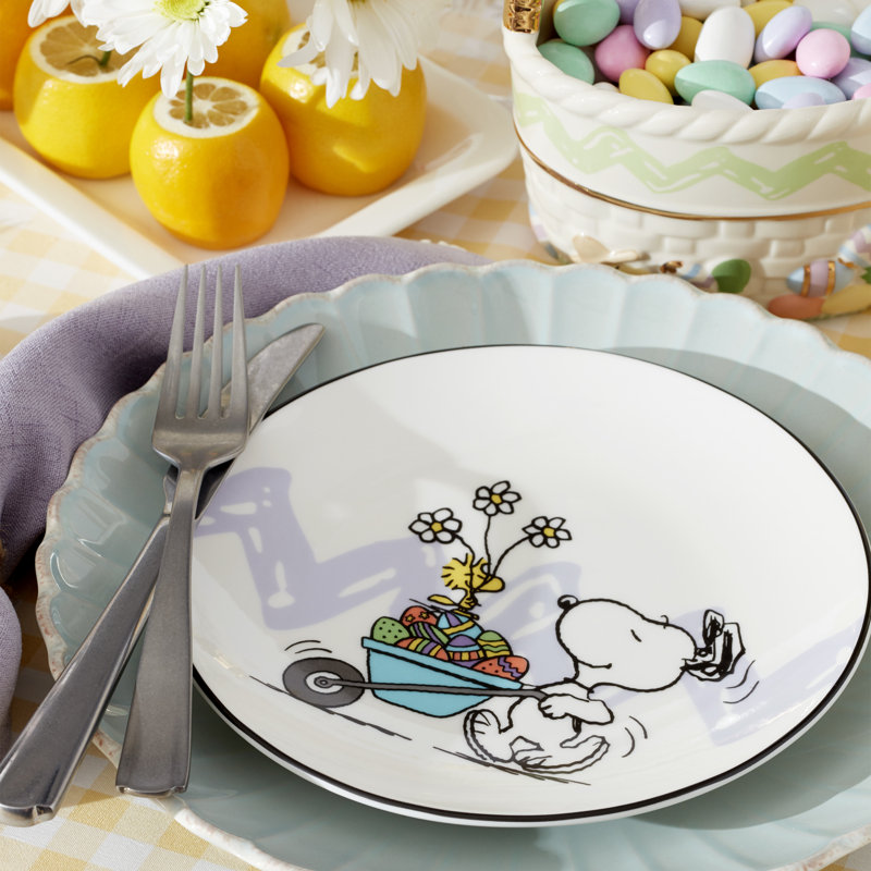 Peanuts Easter Snoopy 4-Piece Accent Plates Set