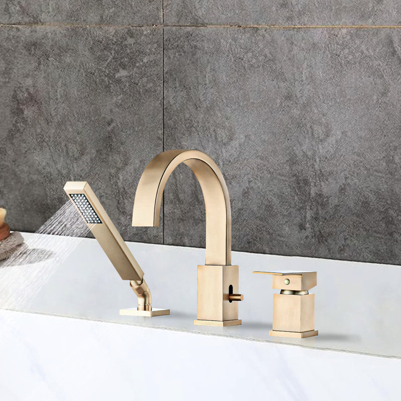 Robinet de baignoire cascade avec poignée levier. Fixation à 3 plateaux, or brossé, acier inoxydable, cartouche en céramique pour support de contrôle. 3, bains élégants