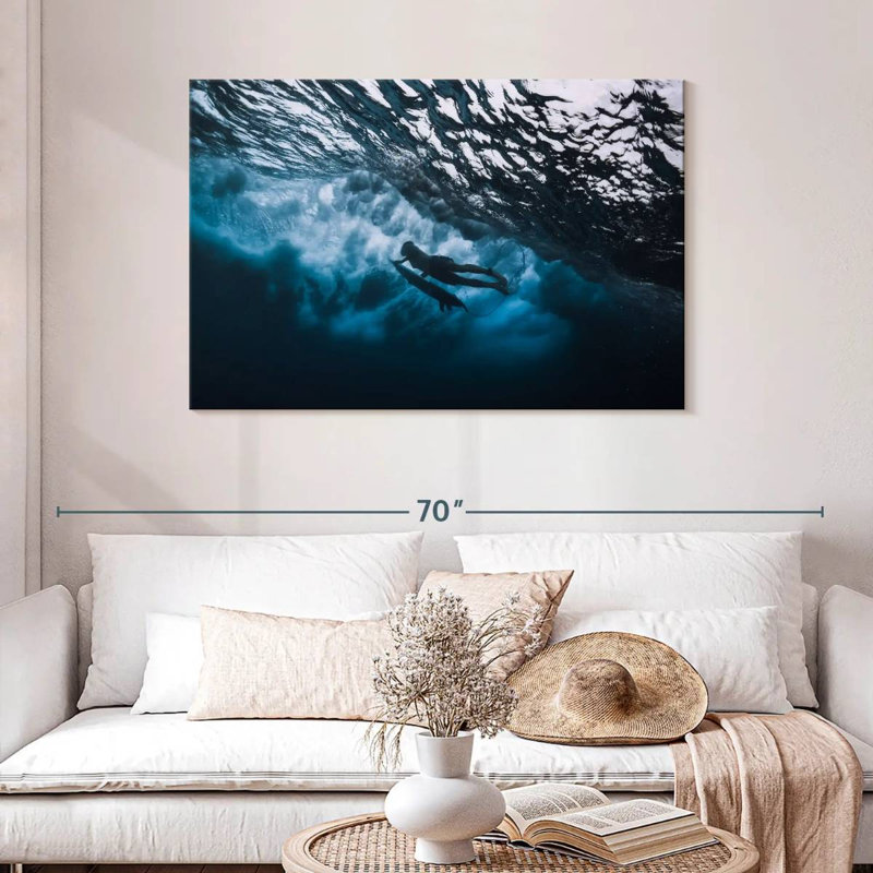 Senne Surfer Dive, 30" H x 45" W