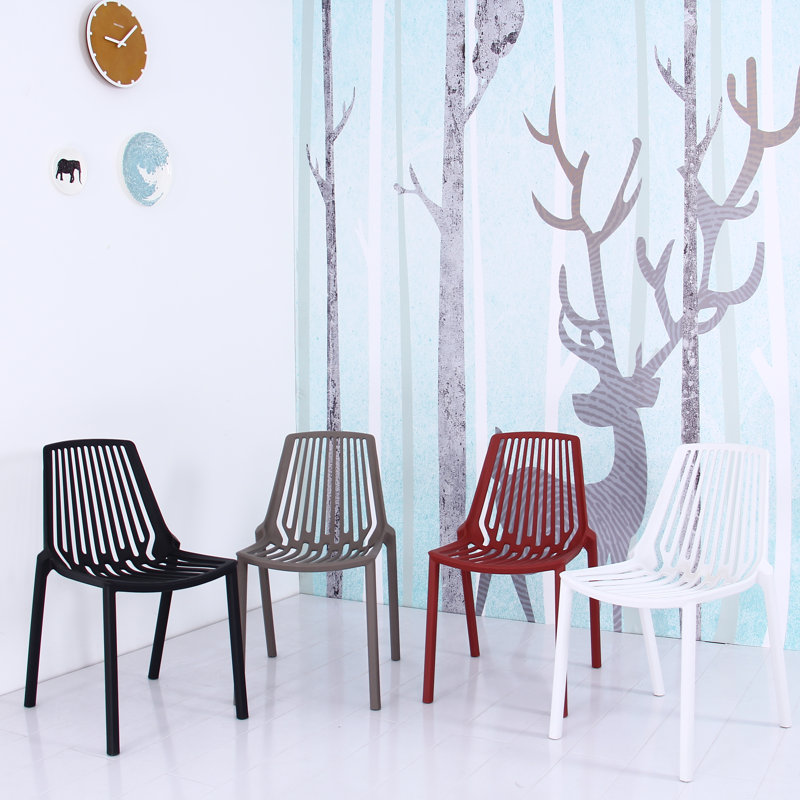 Chaise d'appoint empilable à dossier en lattes Leopoldo, gris