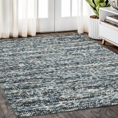Tapis rayé bleu et gris en laine tissé à la main 5 pi x 7 pi