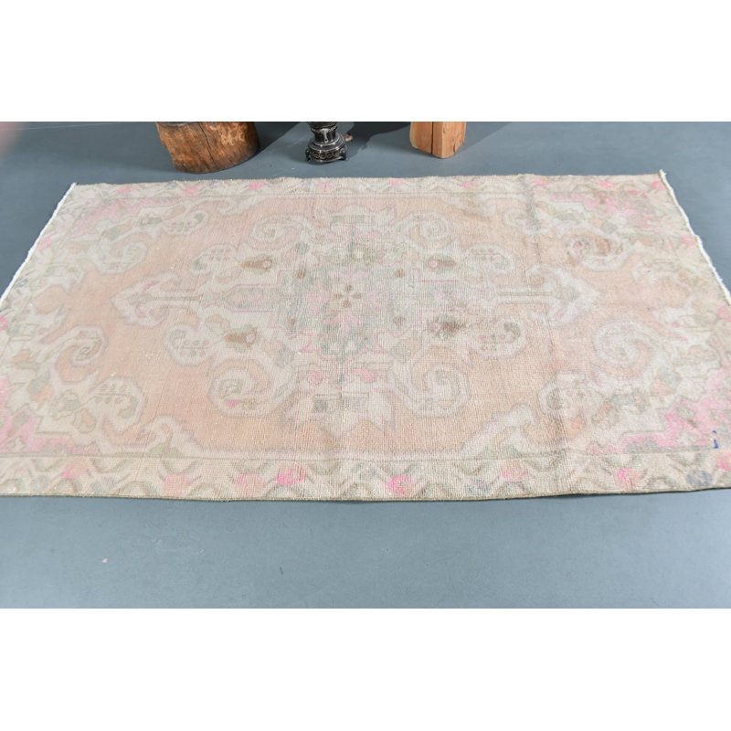 Tapis turc rétro tissé à la main dans des tons pastel doux avec un design complexe unique pour la décoration orange / vert
