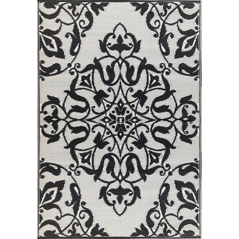 Black/White Indoor/Outdoor Area Rug - Reversible, 100% Recycled Material, Fade Proof, Rectangle 5' x 8'