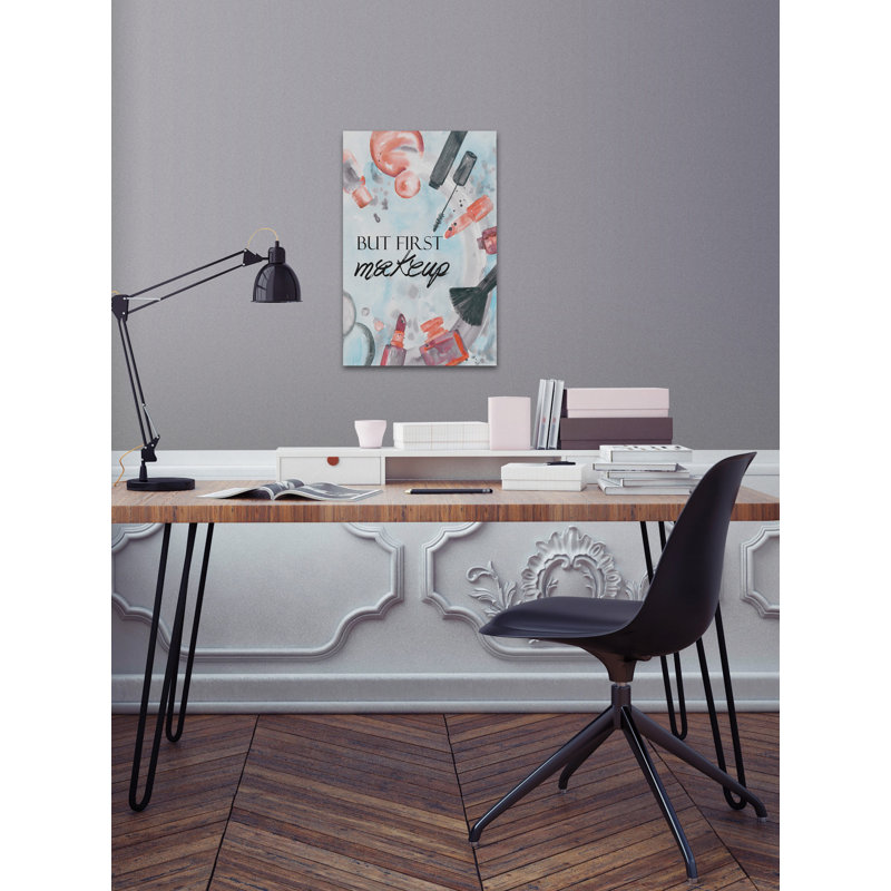 But but maquillage II - Impression sur toile, H 45 po x l 30 po x P 1,5 po