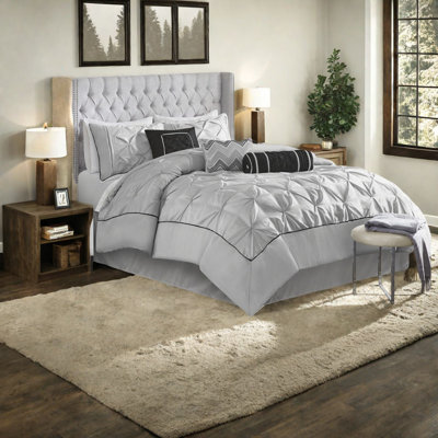 Elegant 7-piece Bedding Sets, Premium Polyester, Sophisticated Tufted Design, For Queen Beds