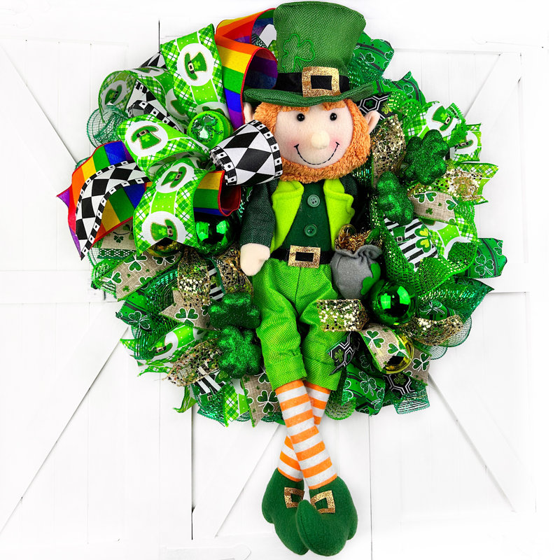 Handcrafted 18'' Wreath