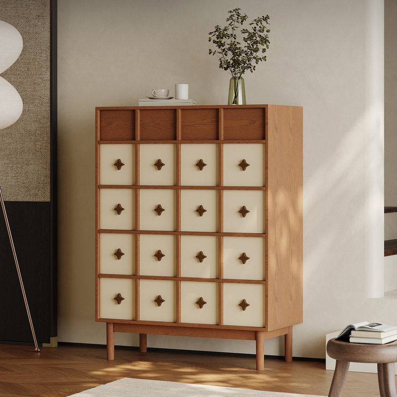 Commode d'appoint de style médiéval français