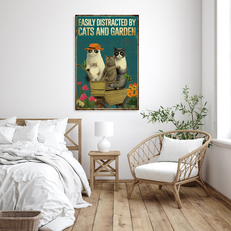 «Easily Distract By Cats And Garden», reproduction d'art graphique sur toile tendue 1 pièce, H 36 po x l 24 po x P 1,25 po
