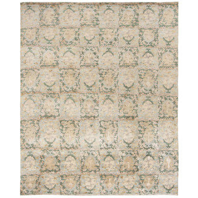 Martha Stewart Hand-Knotted Wool/Silk Paisley Rug in Green/Beige