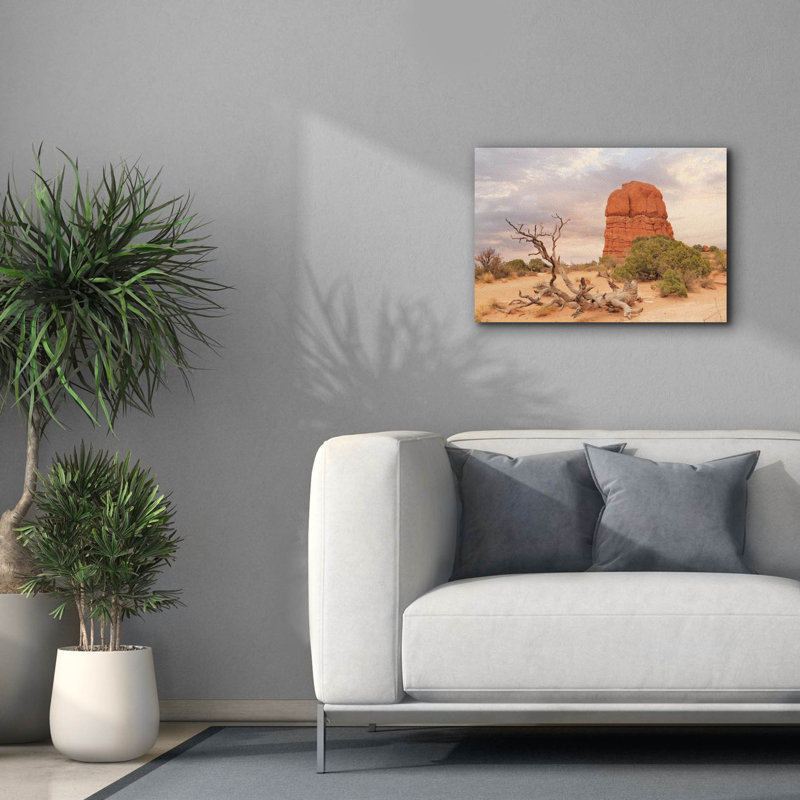«Dusty Desert 1» par Lori Deiter, art mural sur toile, H 18 po x l 26 po