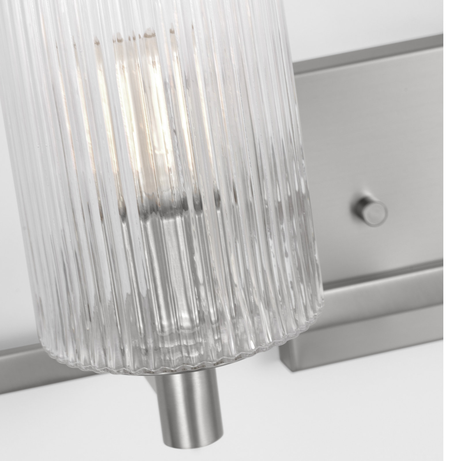 Luisa Energy Star-rated bath wall sconce, Brushed Steel, 4