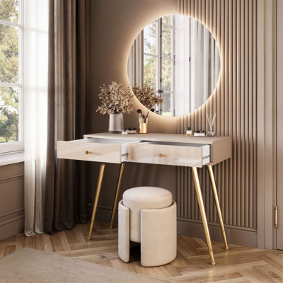 Dressing Table with Mirror