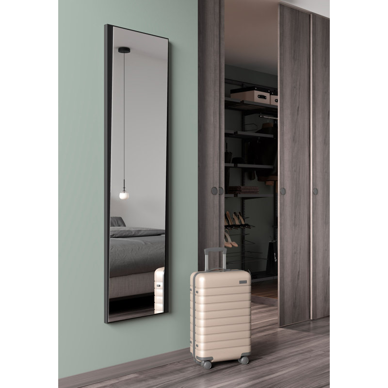 Breagh Wall Mirror, Black