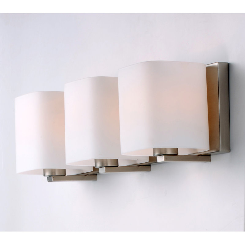 Éclairage de salle de bain à intensité variable 3 lumières Aubepine, Nickel satiné