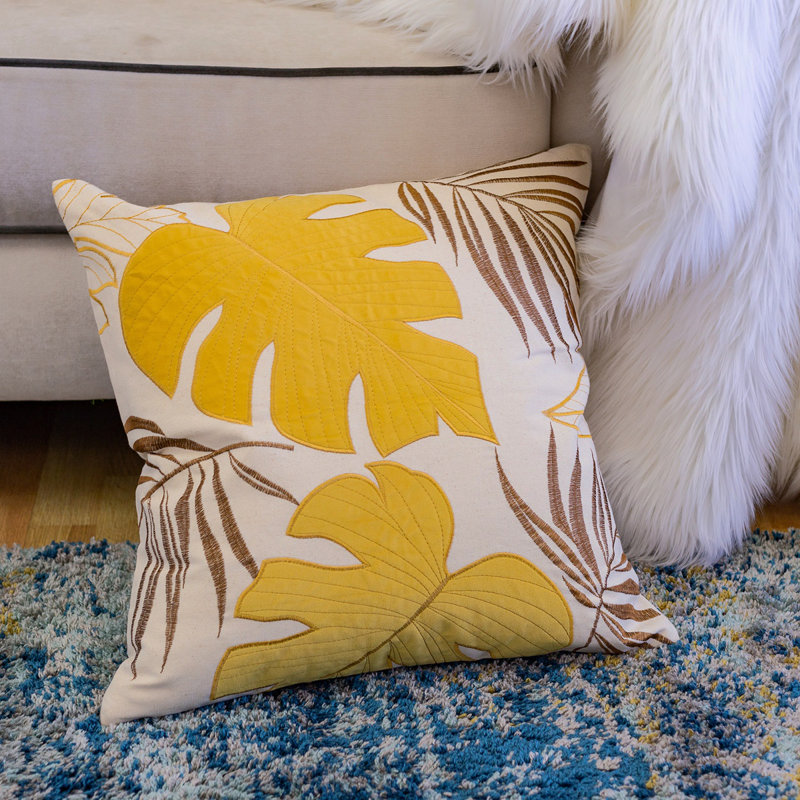 Coussin décoratif Autumn Vibes, Carré 20 po, Motif floral jaune