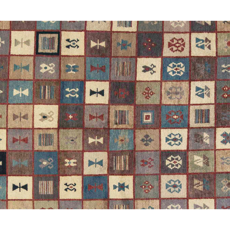 Wool Geometric Area Rug in Brown/Taupe