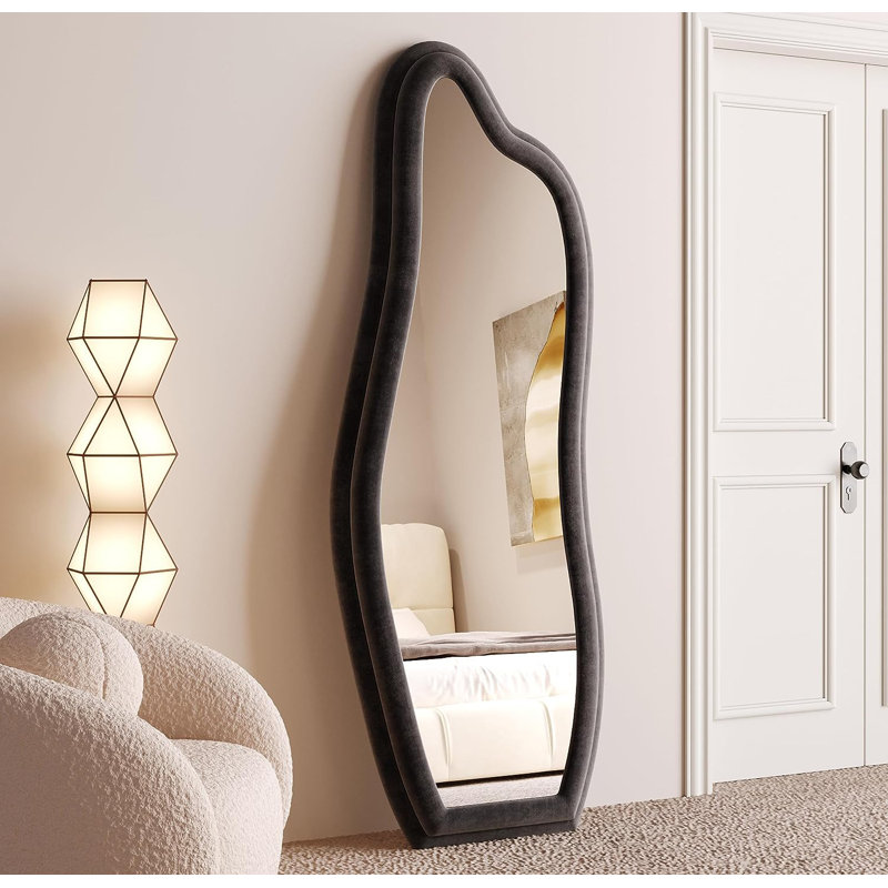 Calero Floor Mirror, Black
