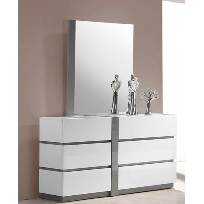 Kajal 6 - Drawer Dresser and Mirror Set