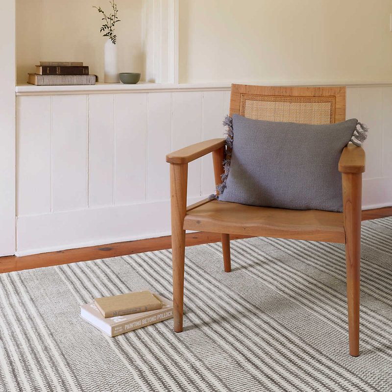 Tracks Grey Hand Loom Knotted Wool Rug, Rectangle 5' x 8'