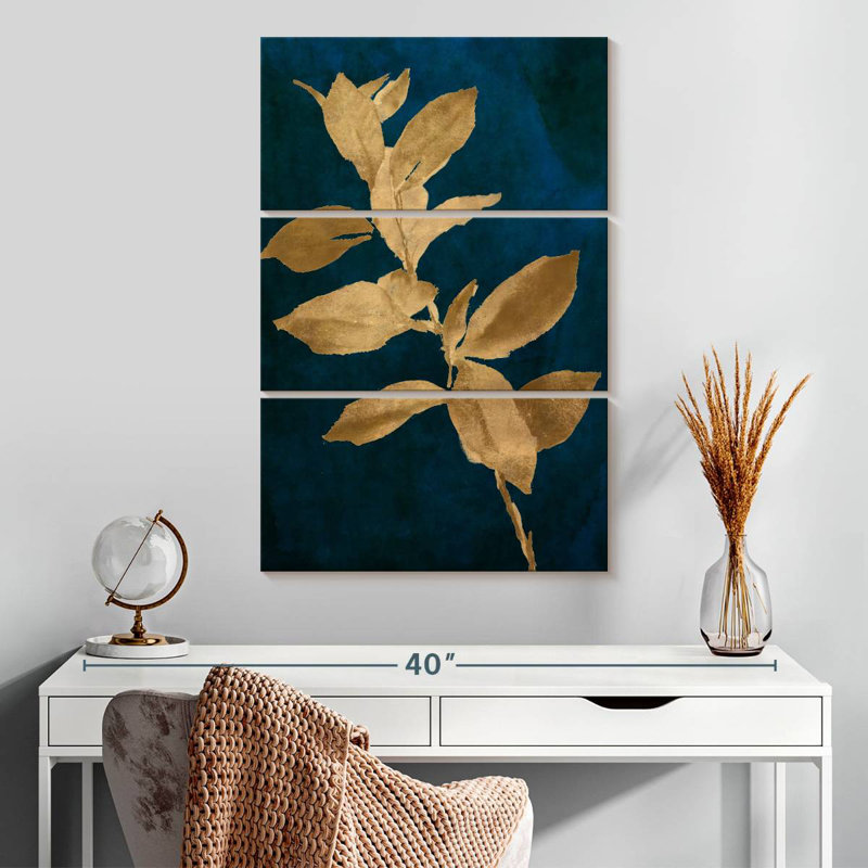 Harnek, feuilles d'or sur bleu marine IV