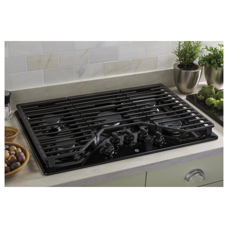 Built-in Gas Cooktop with 5 Burners, Black