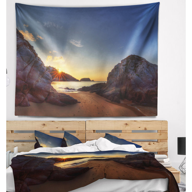 Tapisserie de plage paysager dans une belle montagne de plage de montagne, H 50 po x l 60 po