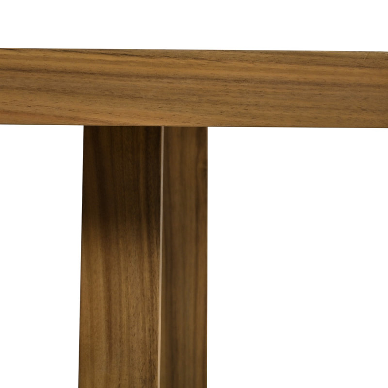 Table et chaise de balcon en bois avec coussins moelleux pour les moments de détente