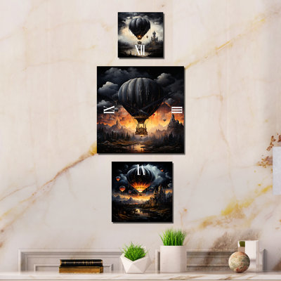 Shamarie Metal Wall Clock