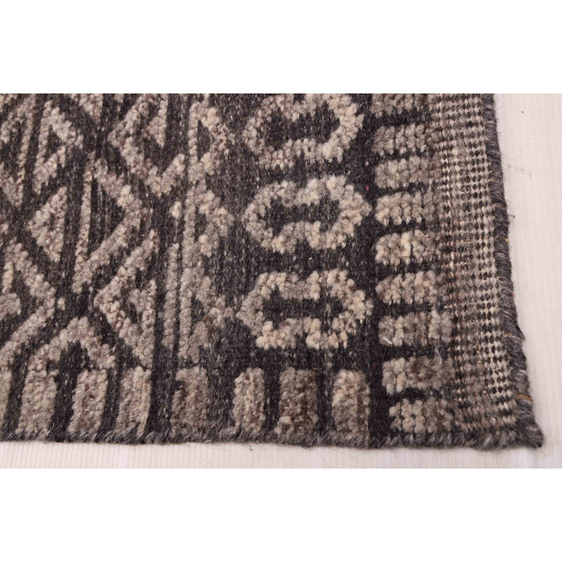 Tapis gris anthracite Looma 8 pi 0 po x 10 pi 2 po
