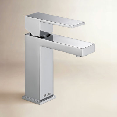 Modern Single-Handle Bathroom Faucet with Drain