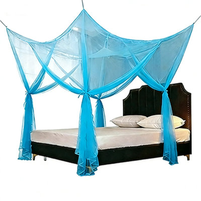 Auvent rectangulaire en moustiquaire pour lit ou pour l'extérieur en bleu ciel 190 cm x 210 cm x 240 cm - Barrière anti-insectes en polyester avec 4 crochets de plafond et 4 piquets de sol