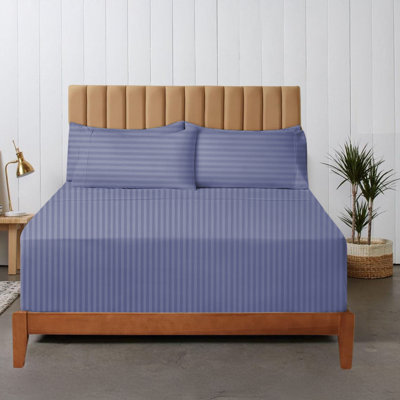 200 Thread Count Striped Microfiber Fitted Sheet