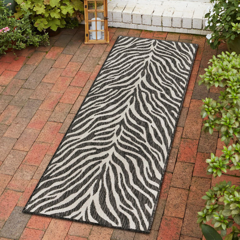 Phocas Animal Print Indoor / Outdoor Rug, Runner 2'11" x 10'