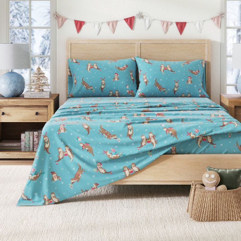 100% Turkish Cotton Flannel Christmas Sheet Sets, Otters In Snow, Full with 2 Pillowcases