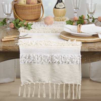 Chemin de table texturé à franges
