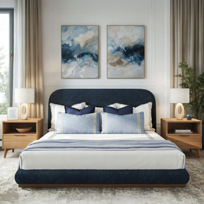 Ashland Upholstered Bed (King)